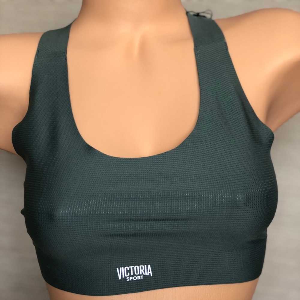 Victoria Secret  Sports Bra